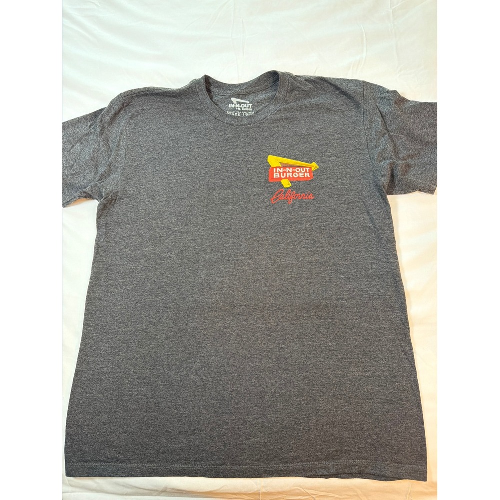 In-N-Out Burger Mens T-Shirt Large Gray California Beach Sunset Graphic 2015